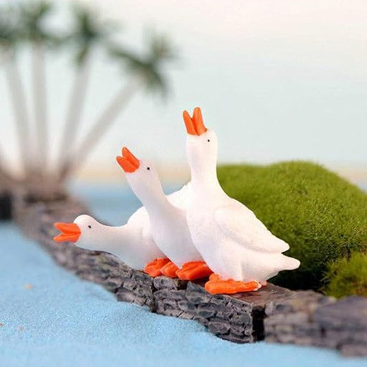 3 Pack White Miniature Goose Figurines – Resin Animal Statues for Home, Garden, Lawn, Patio, Micro Landscape, and DIY Craft Decor, Small Fairy Garden Accessories for Outdoor and Indoor Decoration