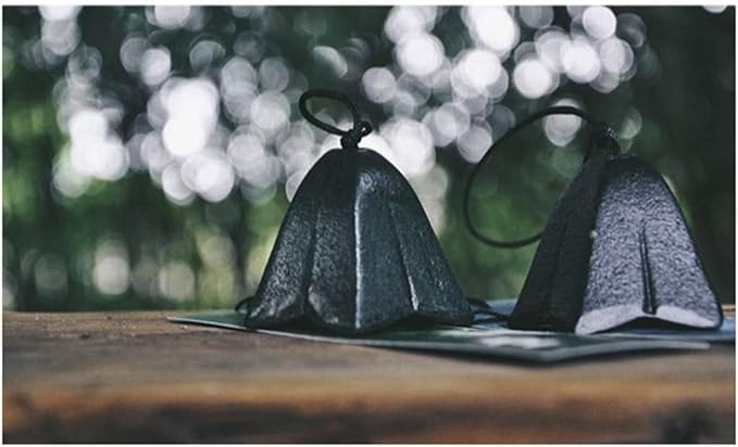Japanese Lucky Traditional Wind Chimes for Outside, Iwachu Cast Iron Bless Temple Wind Bell Memorial and Sympathy Small Wind Chimes for Good Luck Garden Bell, Patio, Balcony (Green)