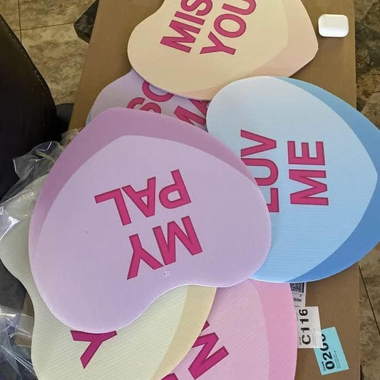VictoryStore Valentine's Yard Decorations Hanging Candy Hearts, Outdoor Valentine's Day Decorations, 12372 Set of 9 Corrugated Plastic Hearts