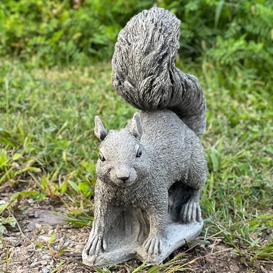 Realistic Forest Squirrel Statue Animal Concrete Sculpture for Garden Patio Backyard Handmade Squirrel Figurine
