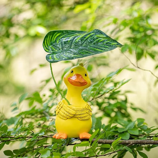 Adorable Animal Garden Statue with Umbrella - Charming Outdoor Decor for Yard, Patio, or Garden (The Yellow Duck Holding an Umbrella)