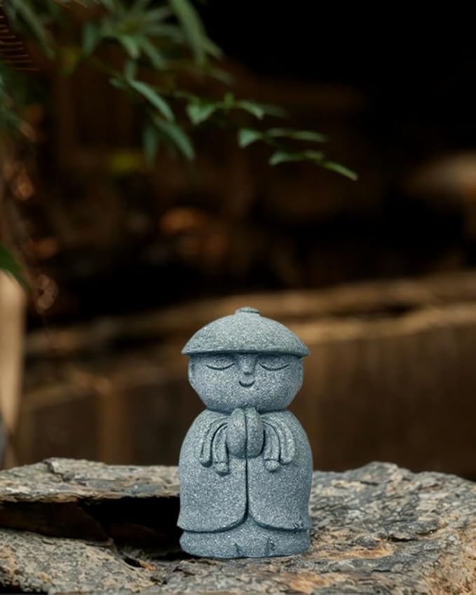 Mini Monk Buddha Statue Sandstone Statues Zen Monk Praying Statue Sculptures for Wealth Good Luck Feng Shui Decor Home Fish Tank Aquarium Garden (Style 15)