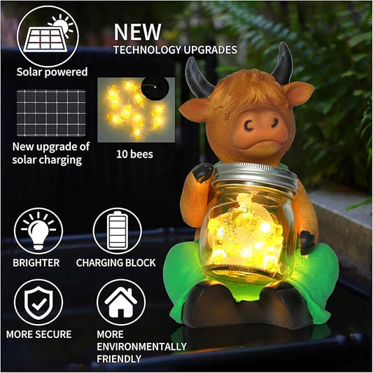 Solar Firefly Jar Highland Cow Waterproof - Garden Highland Cow Solar Outdoor LED Lights Resin Statues Lantern Figurines Decorations Birthday Housewarming Gifts for Mom Women