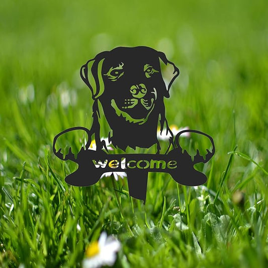 Metal Dog Welcome Yard Stake – Labrador Silhouette Garden Sign, Cute Pet-Friendly Outdoor Lawn Decoration for Home Entry, Pathway or Flower Bed Black Iron Ground Insert 11.4×10.6inch