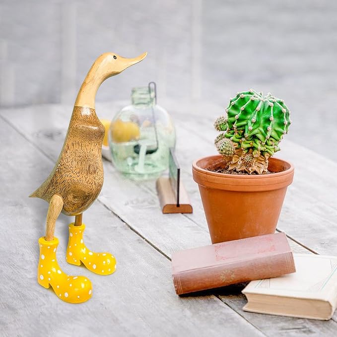 Wooden Crafted Duck Figurine with Spotty Wellies Funny Standing Duck Statues Decorative Resin Rain Boot Animal Sculpture Collectible Crafts Waterproof Garden Lawn Ornament (Yellow, 7.9Inch)