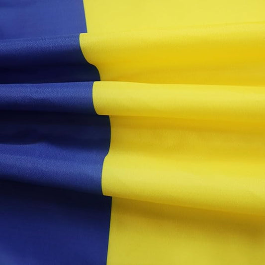 AZ FLAG Chadian Flag 150 x 90 cm with 4 Eyelets for Balcony or Wall
