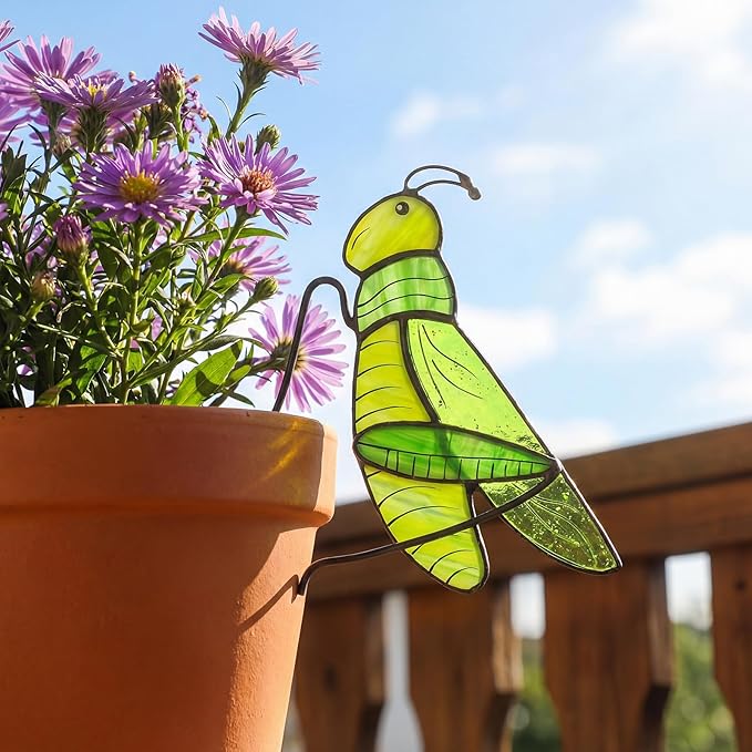 Geelin 1 Pcs Stained Glass Grasshopper Suncatcher Flower Pot Decoration Metal Plant Pot Hangers Colorful Garden Yard Suncatcher Decor for Spring Home Indoor Outdoor Decor(Green)