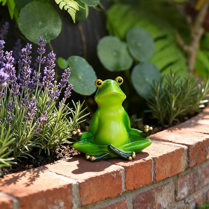 Yoga Frog Statue Outdoor Decor,4.0''(H) Sukhasana Frog Garden Sculptures for Yard Lawn,Resin Animal Figurines Home Porch Patio Table Yoga Art Decorations