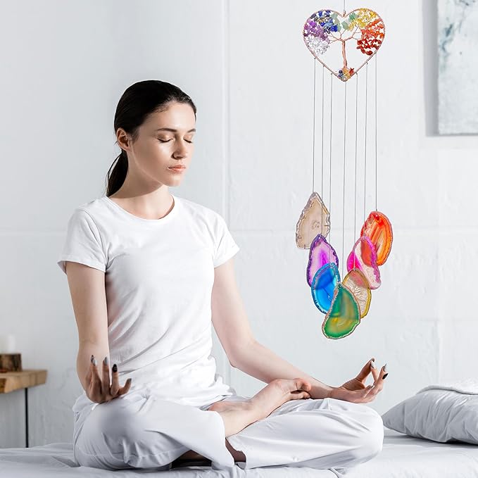 Yoption Heart Wind Chimes with Crystal Tree of Life Agate Slice for Home Wall Decor, 7 Chakra Natural Crystal Windchimes for Home Garden Decorative Ornament, Unique Gift