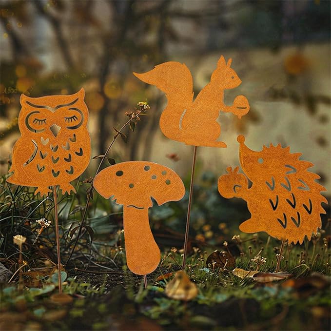 Iron Animal Decorative Garden Stake Set Rusted Yard Ornaments for Indoor/Outdoor Backyard Decor Iron Garden Sculptures Outdoor