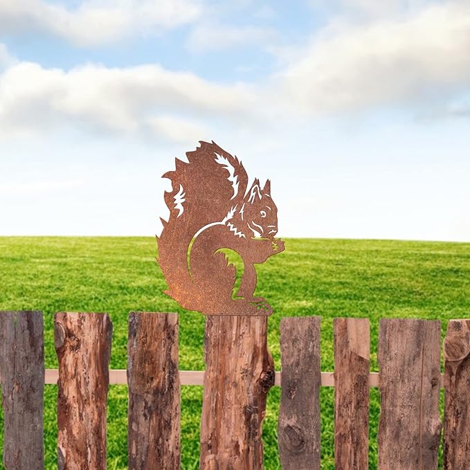 Rusty Squirrel Garden Ornament, Rusty Squirrel Silhouette to Screw in Wood, Metal Garden Decoration, Metal Garden Decor, Fence Topper, Gift Idea for Garden or Wildlife Loverent