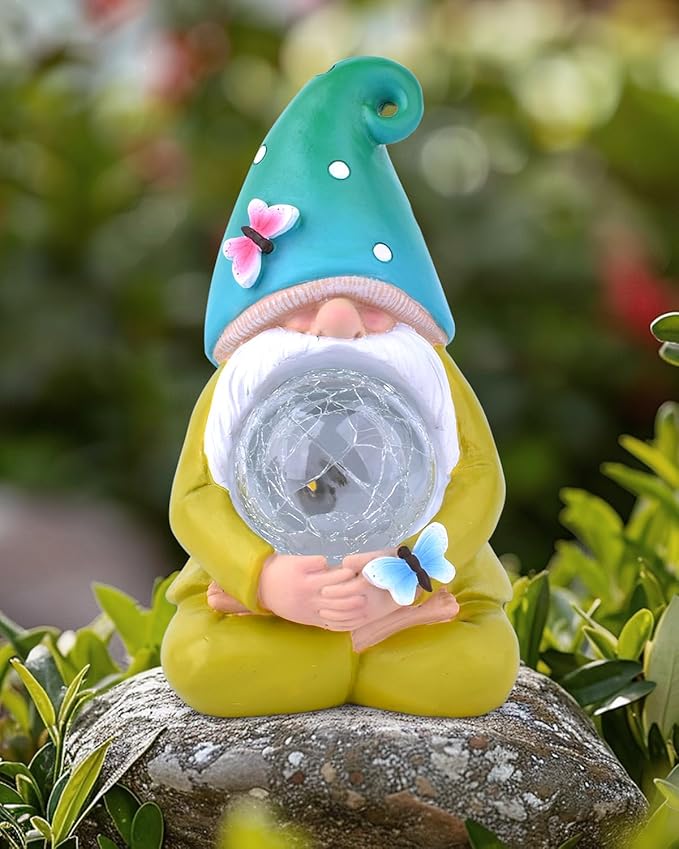 FREECUBE Solar Garden Gnomes Outdoor Statues Garden Decor for Outside Garden Gnome Statue Solar Garden Gnome Statue Waterproof Outdoor Patio Decor for Lawn Grden