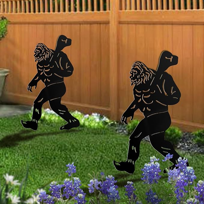 Bigfoot Garden Decor for Outside, Big Foot Silhouette Outdoor Statues, Sasquatch Gardening Gifts for Men/Dad/Women, Metal Yard Art for Lawn, Forests,Outdoor Decorations