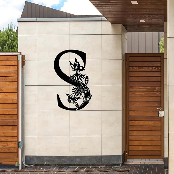 Black Large Metal Name Sign,Initial Welcome Letter Monogram Wall Decor,Wall Art Last Name Signs,Garden Door Decor for Outside,Wedding,House Warming Gift,15.75 inch in Height (Black-S)