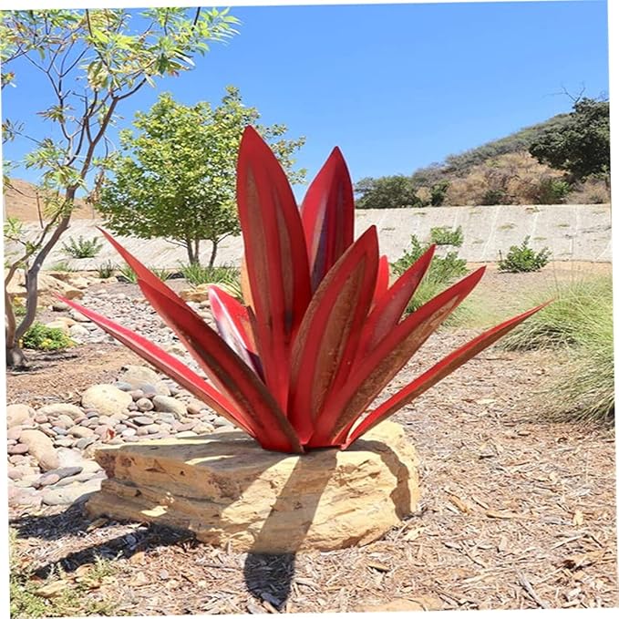 Metal Agave Plants 13.78 InchOutdoor Decor Tequila Rustic Sculpture Metal Agave Yard Art Agave Sculpture Statue Garden Yard Decor Ornament Wine Red, Garden Statues Outdoor