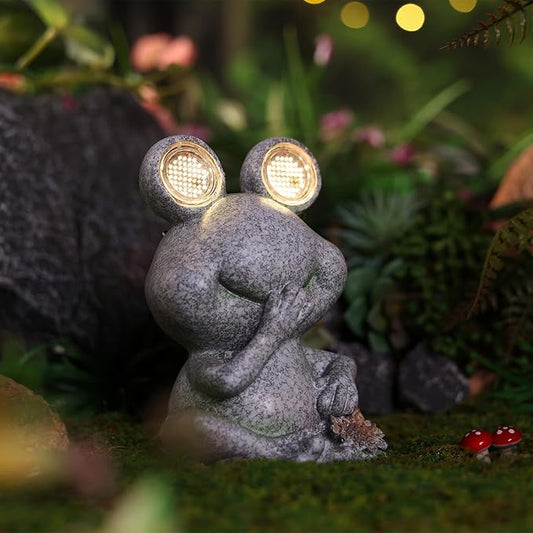 Frog Garden Statue Light Solar Light Figurine Outdoor Decor Fairy Garden Decorations Outside Art for Yard, Gardens Patio, Lawn Décor Unique Gift for Women (Frog)
