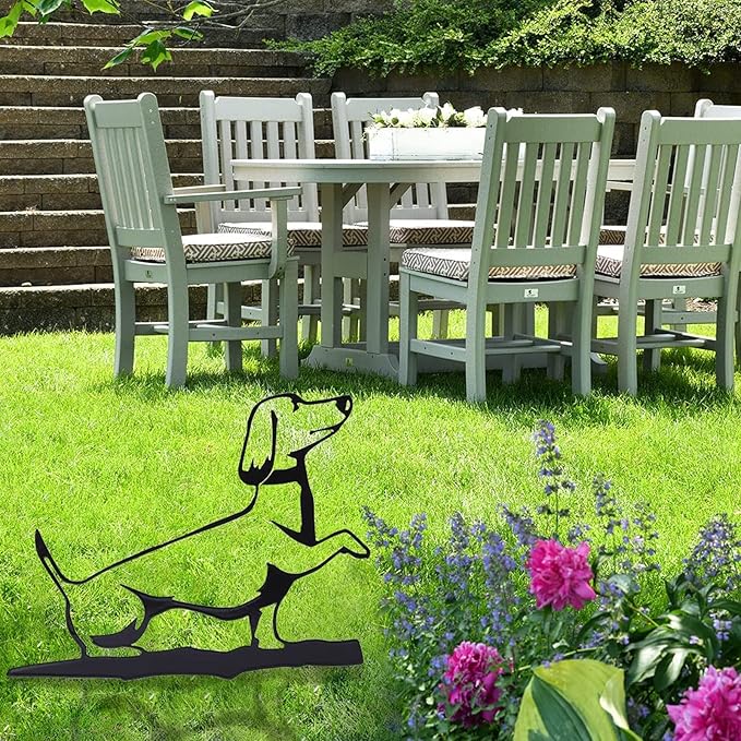 Metal Garden Dog Statue Ornament Gift Metal Art Dog Silhouette Decoration Steel Dogs Statue Decorative Garden Stakes for Yard, Lawn, Patio, Pathway (Dachshund)