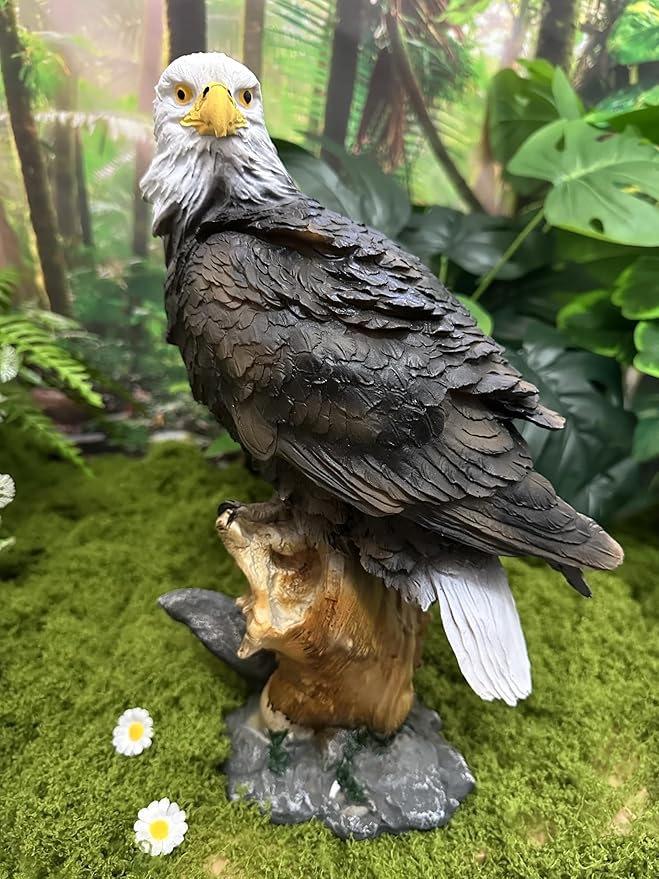 Teaeeno Majestic Eagle Decor Statue,Eagle Yard Decor Sculpture,Animal Statue Indoor/Outdoor Desk Decor for Home,Animal Figurine Ornament,Art for Desk,Garden Lawn Ornament,Perfect for Room,Office Table