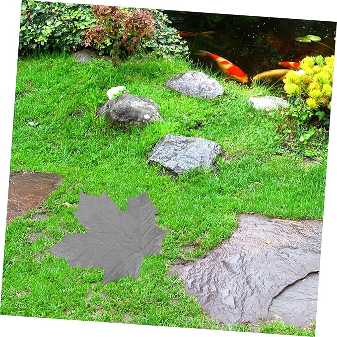 VICASKY Stepping Stone Maple Leaf Decor Durable Outdoor Pathway Ornament for Garden Walkway for Lawn and Decoration