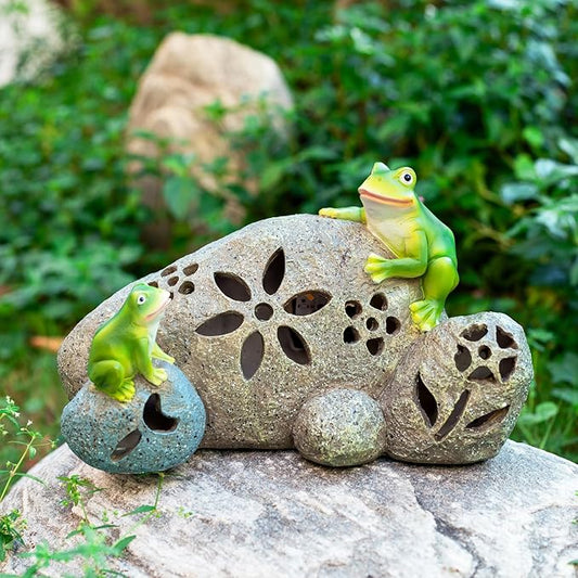 Solar Frogs Garden Statues Frog on Stone Figurine with LED Lights Outdoor Porch Patio Lawn Yard Art Home Decoration Christmas Birthday Housewarming Gifts for Mom Women