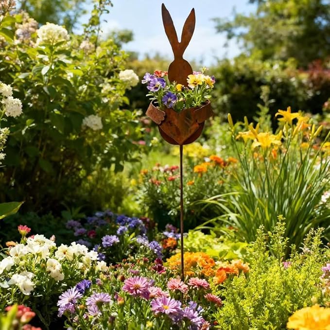 Vintage Metal Rabbit Shaped Planter Garden Stake, Rustic Patina Finish Bunny Decor for Outdoor Garden Yard, Decorative Stake for Small Flowers Succulents Spring Displays