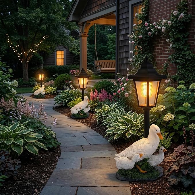 Solar Duck Family Garden Statue with Lights, Resin Mother Duck & Ducklings Figurine Outdoor Decor for Lawn Yard Patio Pathway