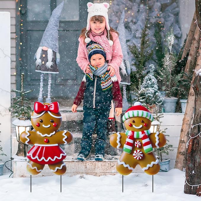 2 Pack Christmas Yard Stakes Metal Stakes 3D Boy and Girl Yard Sign Christmas Outdoor Decorations for Outside Holiday Xmas Winter Ornament Lawn Pathway (Classic Gingerbread Man Couple)