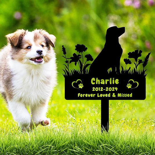 Custom Labrador Dog Memorial Grave Marker,Personalized Dog Memorial Garden Stake,Flora Dog Plaque Burial Stake Engraved Sign,Sympathy Grave Stake for Loss of Dog,Pet Memorial Statue Headstone Labrador