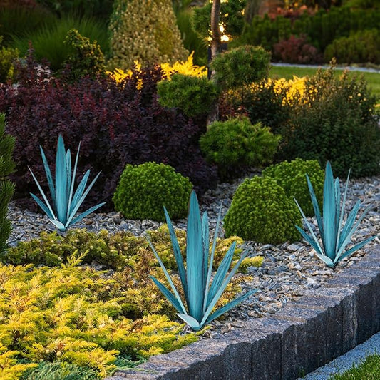 Metal Agave Plants Outdoor Decor with Stake, Rustic Metal Cactus Yard Art, Waterproof Yard Sculpture Outdoor for Garden Patio Lawn Home Decor, Blue, Small, Sculpture