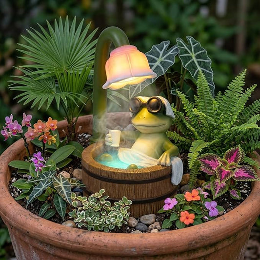 MXwcy Solar Garden Lights Frog Statue, 6.3" Resin Bath Frog Figurine Cute Frog Stuff Solar Garden Decor Accessory for Patio Yard Lawn, Frog Gifts for Women Mom Grandma