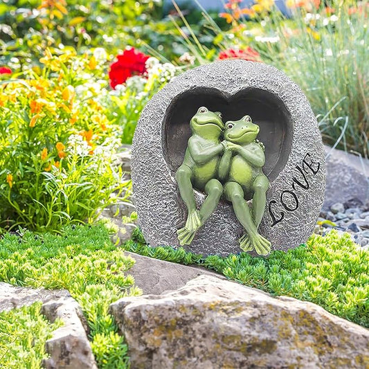 Romantic Frogs Couple Statues, Love Frogs Sitting on Stone Figurine, Resin Garden Ornament, Outdoor Animal Decor Collection, 7”H Gifts for Anniversary and Valentine