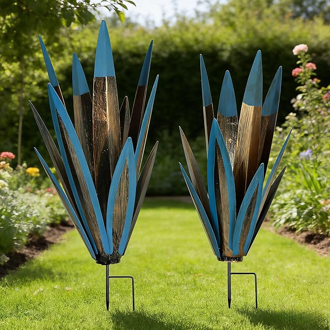 Metal Agave Plant Outdoor Statues 2-Pack Rustic DIY Hand-Painted Metal Yard Art, for Garden Lawn Patio Cactus & Agave Outdoor Decor