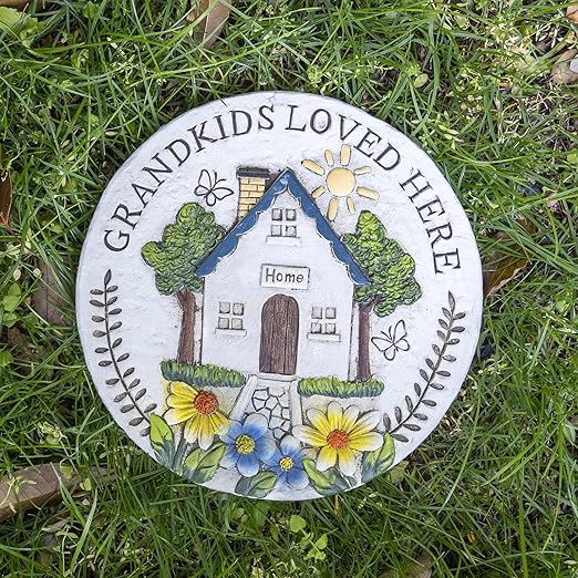 Grandma Garden Stepping Stone Yard Walkway Step Stone Grandma Gifts from Grandchildren Home Outdoor Decor Lawn Concrete Stepping Stones Outside Decorations, regular, White
