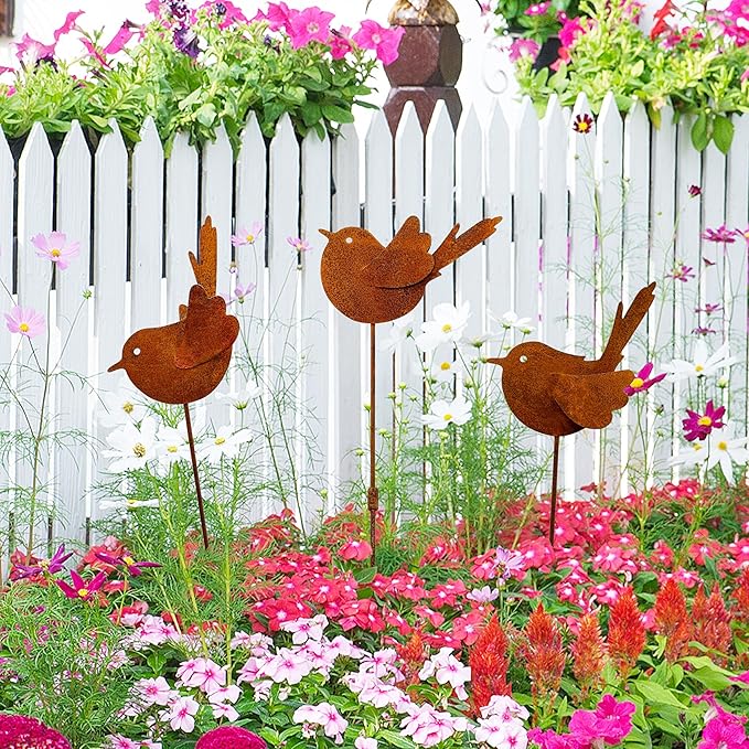 3PCS Rusty Metal Bird Stake Cute Birds Kinetic Sculpture Metal Garden Animals Stake Garden Decor Gifts for Friends and Family