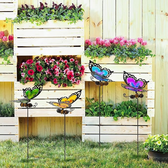 Butterfly Garden Stakes,Kit Made of Glass and Metal,Colorful Butterfly Garden Decorations Can Make the Garden Full of Color and Vitality. (Mix)
