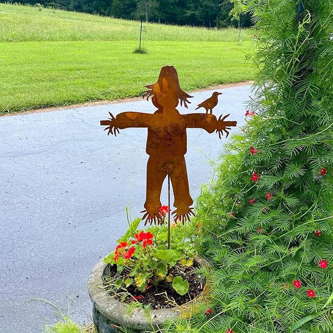 Metal Scarecrow Garden Art - Freestanding Scarecrow & Bird Design, Weatherproof Outdoor Fall Decor for Yard, Porch - Thanksgiving & Autumn Rustic Charm