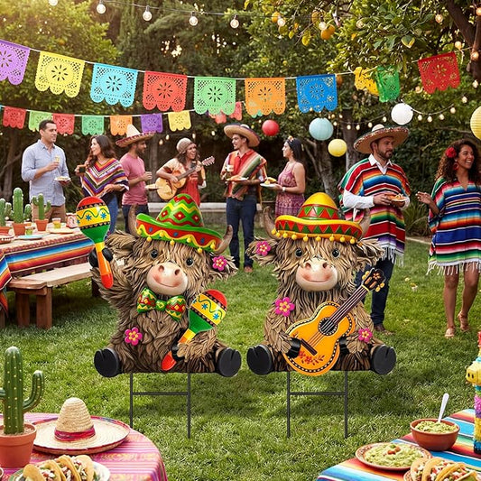 Amyhill 2 Pcs Mexican Fiesta Metal Outdoor Decor Cinco De Mayo Garden Stakes Highland Cow Welcome Yard Signs Decorations Garden Stakes for Mexican Western Cowboy Patio Lawn Walkway Outside Decor