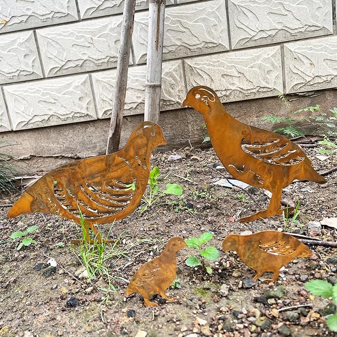 4PCS Rusty Partridge Family Decorative Garden Stakes, Metal Birds Yard Decor, Bird Lover Gifts for Women Mom Grandma Wife, Metal Birds Statues Garden Sculptures and Yard Art, Patio, Lawn Ornaments