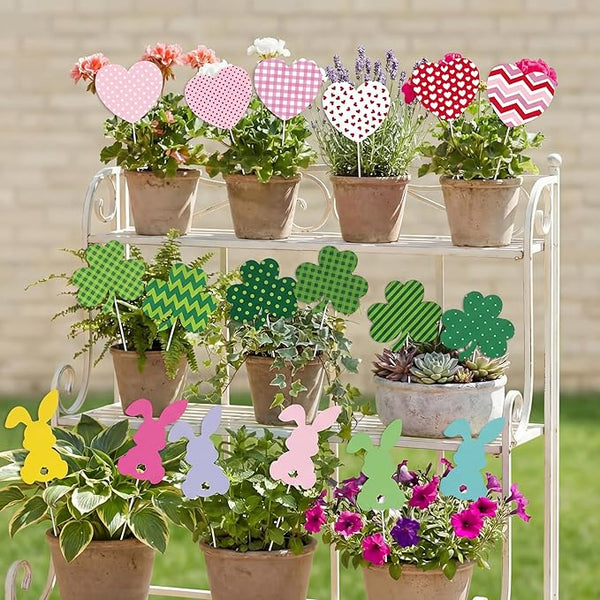 Amyhill 18 Pcs Garden Decor for Outside Heart Metal Garden Stakes, Outdoor Decorations Metal Stake for Patio Lawn Yard Planter Porch Pathway Pot
