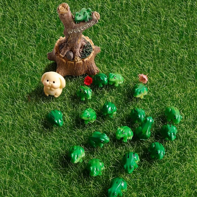 Exasinine 30 Pcs Resin Mini Frogs Green Frog Miniature Figurines Animals Model Fairy Garden Miniature Moss Landscape DIY Terrarium Crafts Ornament Accessories for Home Décor(A)
