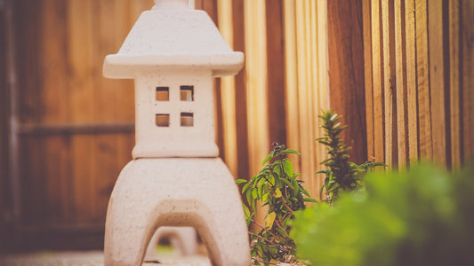 Transform Your Backyard with DIY Outdoor Art: 5 Ideas to Get Started