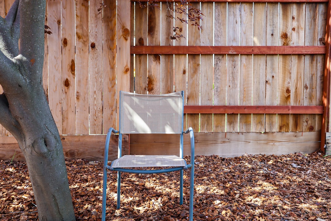 Transform Your Backyard: 10 DIY Outdoor Decor Projects for a Stunning Makeover This Weekend