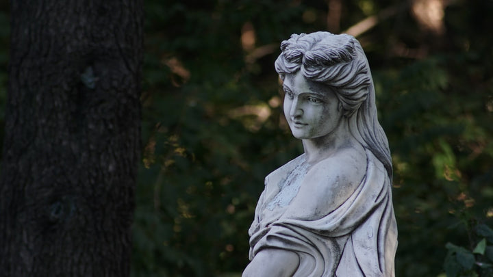 Cast Stone Garden Statues for Front Yards: What to Look For Before You Buy