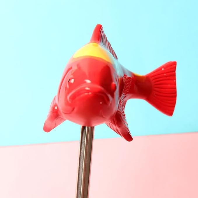 Acxico 1PC Art Deco Resin Koi Fish Sculpture, Thanksgiving Garden Ornament & Floor Mount Animal Theme Outdoor Statue, Suitable as Home Decor Desk Accent & Lawn Garden Stake (No Electricity Required)