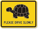 New Warning Plaque Wall Decor Please Drive Slowly Sign with Turtle, Engineer Grade Reflective Courtyard Decoration Office Sign Outdoor & Indoor Safety Sign 8 X 12 Inch