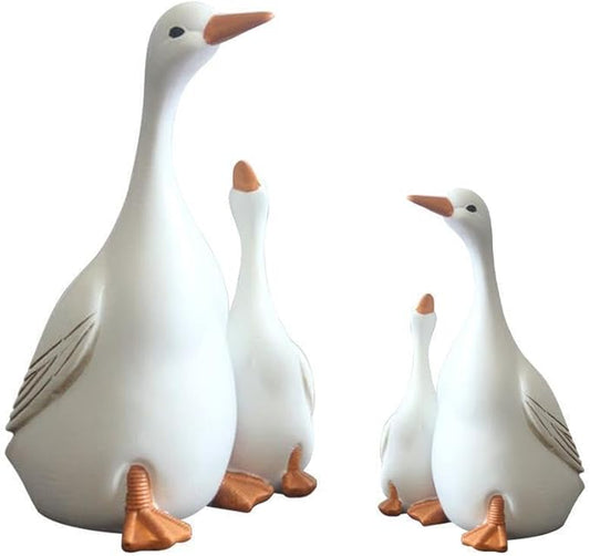 ZEshops Lifelike Mother Duck and Ducklings Resin Statue for Patio Yard Decoration - Durable and Hand-Drawn Sculpture (Small & Large Bundle Set)