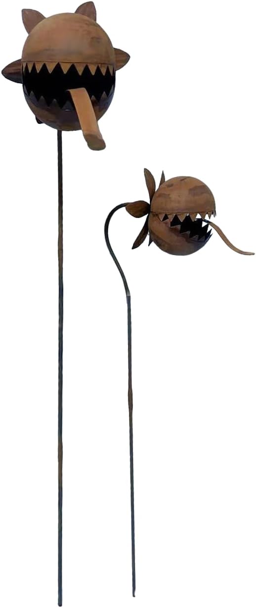 Metal Carnivorous Plant Garden Stake, Venus Flytrap Yard Art Decor, Outdoor Decorative Plant Stake Sculpture for Lawn Garden Patio Halloween Gothic Yard Decoration (Rusty-1set)