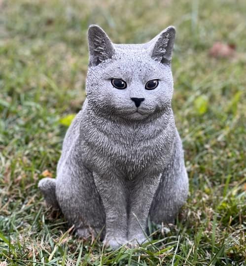 Grey cat Statue Stone cat Figurine Tabby cat Sculpture Outdoor Lawn Ornament Backyard Decor Concrete Cat Memorial Decoration