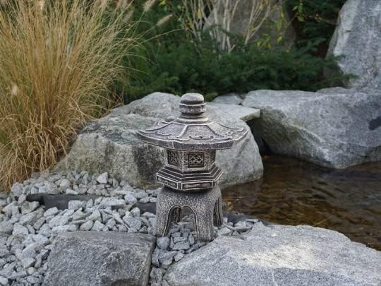 Amazing Pagoda Lantern Outdoor Statue Zen Garden Decor Concrete Japanese Stone Lantern Chinese Pagoda