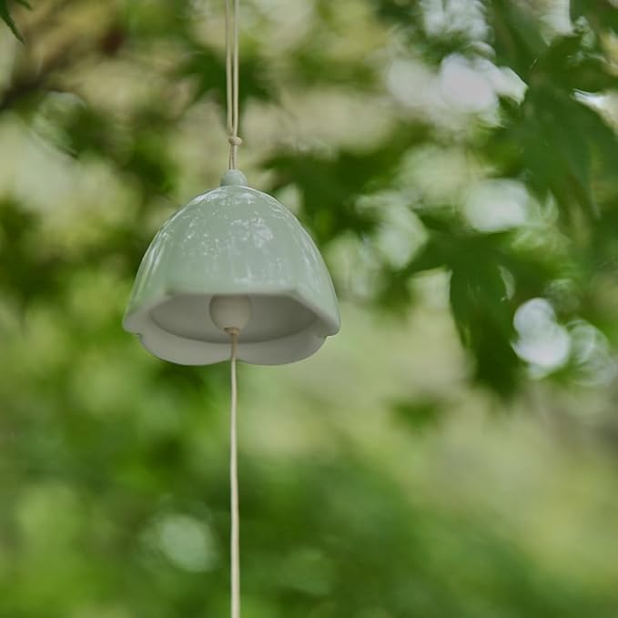 Ceramic Cherry Blossom Small Japanese Wind Chimes Outdoor, Handmade Pendants Wind Bells/Ceramic Wind Chimes for Outside with Soothing Melodic Tones for Garden Patio Balcony Home Décor (Green)